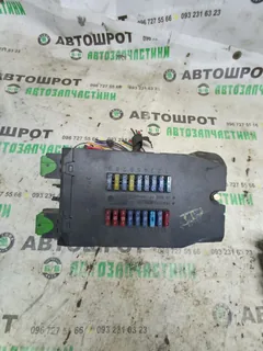Блок запобіжників Mercedes Vito 638, Sprinter 0005400650 б/у