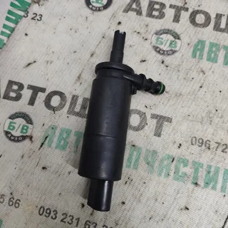 Насос омывателя фар Volkswagen Touran / Volkswagen Touran Гольф 5 / Golf V Шкода Октавия А5 / Skoda Octavia A5 3B7955681