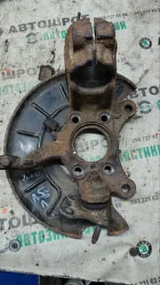 цапфа, поворотный кулак skoda oktavia A5
