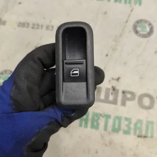 Кнопка склопідйомника Skoda, Volkswagen 5G0 867 435